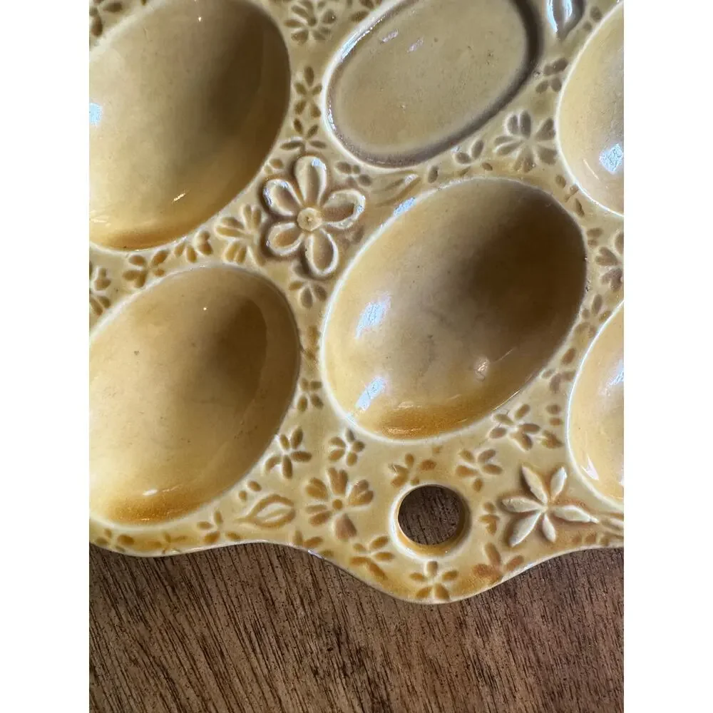 Vintage Floral Deviled Egg Tray Mustard Yellow Lightweight Plastic 10 Egg